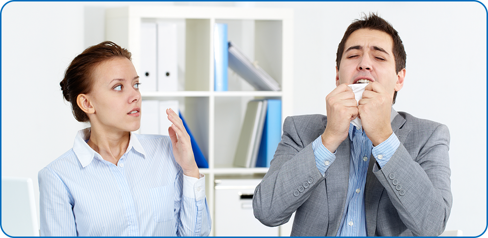 Почему при кашле и чихании следует закрывать нос и рот платком